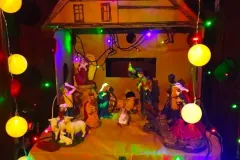 Siby-Varghese-and-Priyanka-Family1_WB