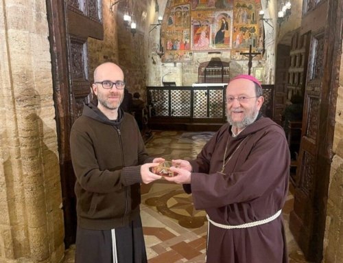 Assisi relic arrives in Southern Arabian vicariate