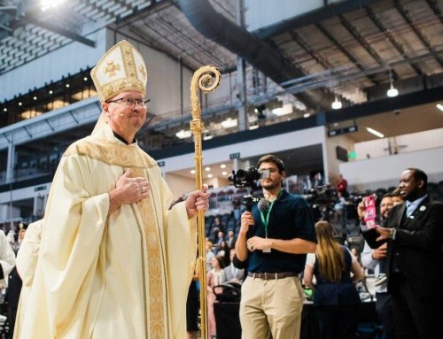 Denver’s new archbishop receives his mission and sends faithful on their mission: Know Jesus