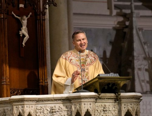 Who are the 4 US archbishops receiving the pallium from Pope Leo XIV?