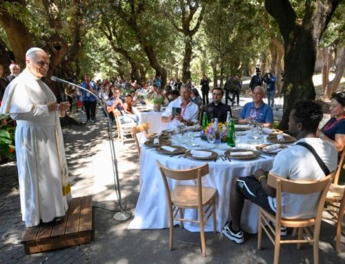 Pope Leo shares meal with vulnerable guests at Castel Gandolfo